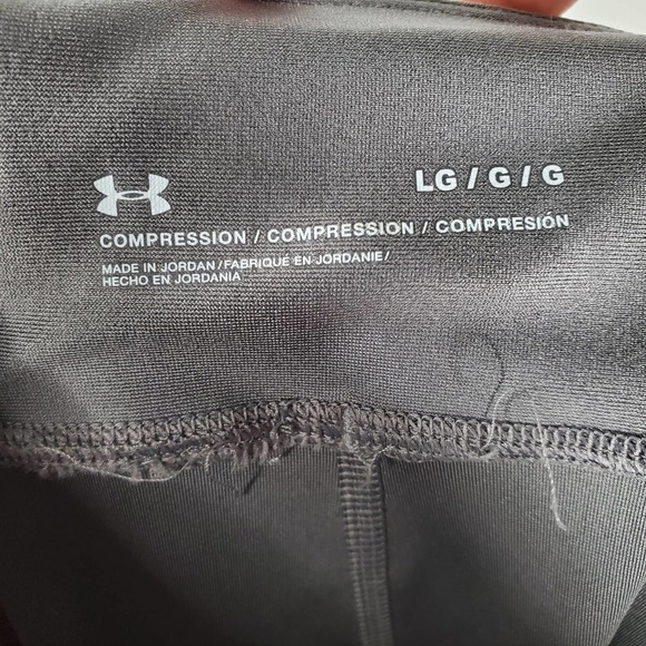 Under Armour Cropped Compression Athletic Leggings Pants Gray Orange Size Large - Picture 9 of 10